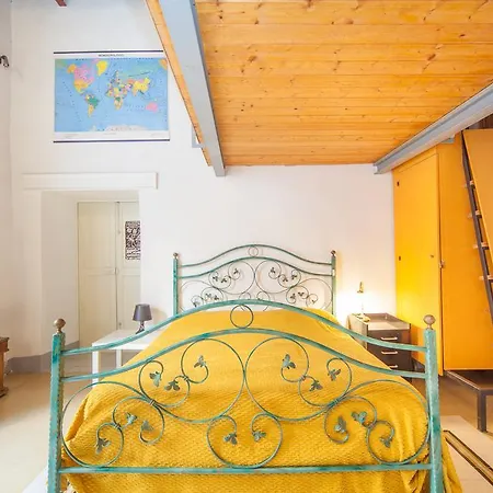 Stella 10 Bed and Breakfast *