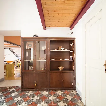 Stella 10 Bed and Breakfast Νάπολη