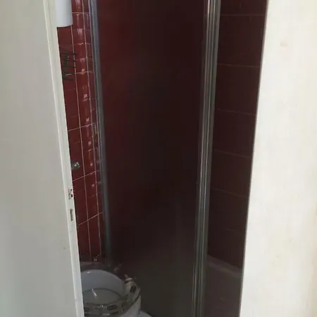 فندق مبيت وإفطار Stella 10 *